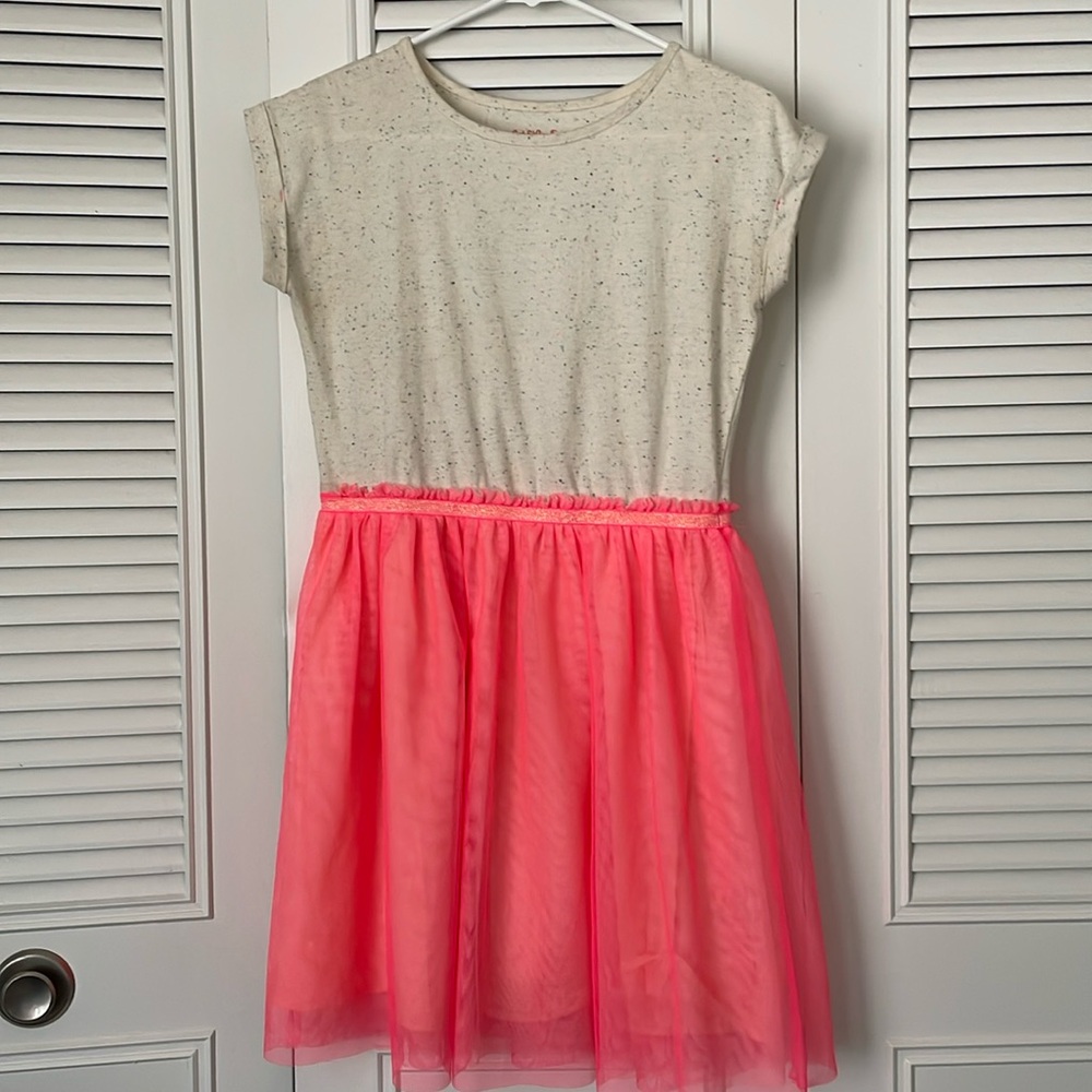 Girls dress